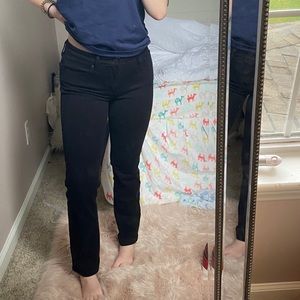 All black Levi jeans